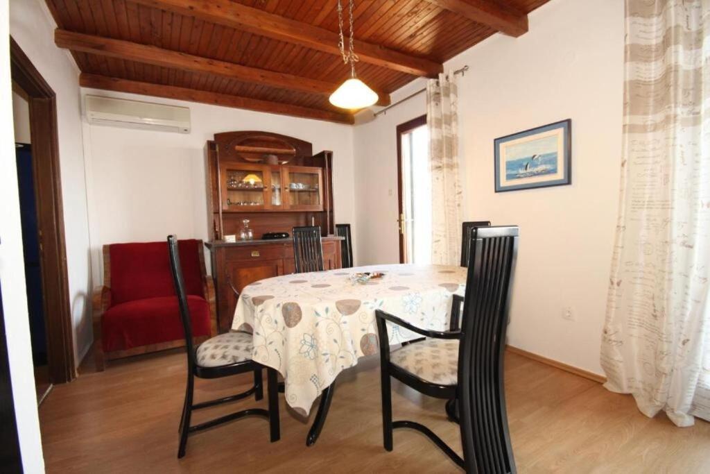 Apartment Iva Molunat Buitenkant foto